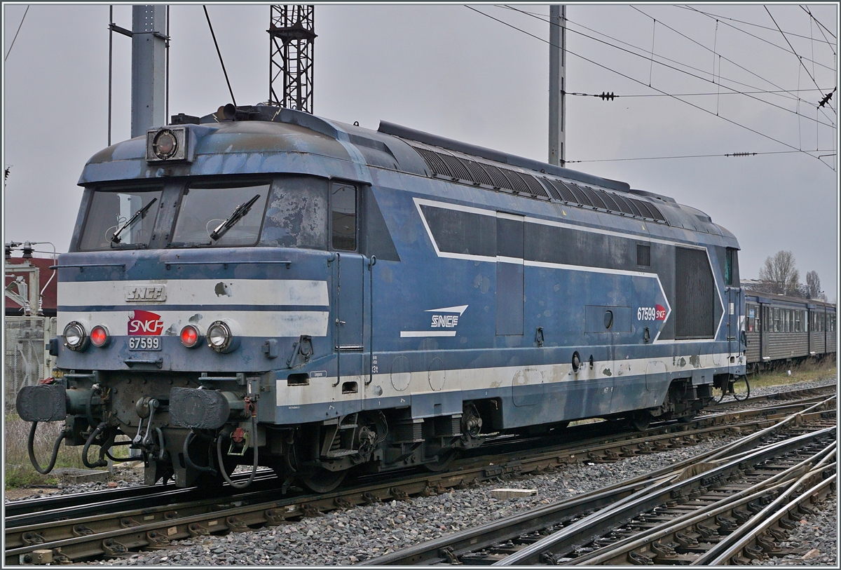 One of the last SNCF BB 67000: the SNCF 67599 is on a shunting trip in Strasbourg to later provide an RRR composition.

March 12, 2024