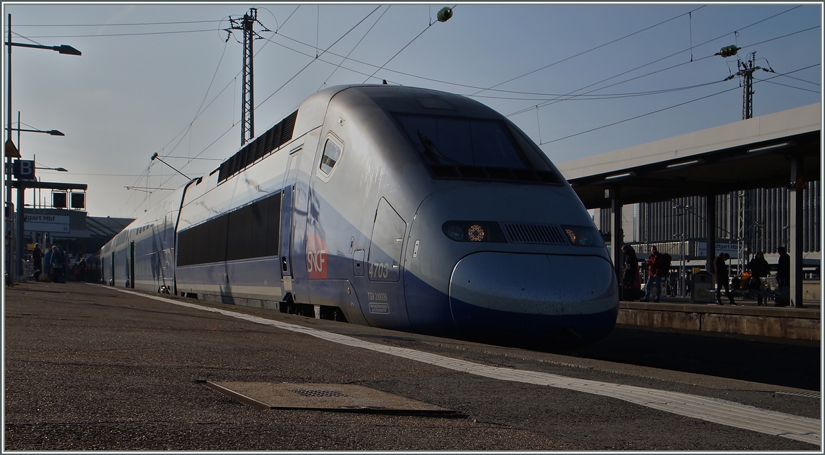 TGV Duplex to Paris in Stuttgart - Rail-pictures.com