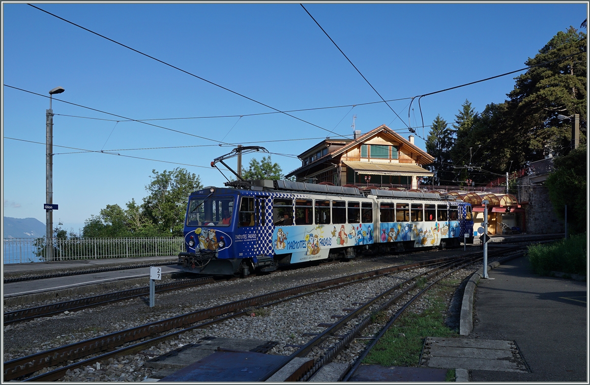 The Bhe 4/8 302 in Glion.
03.07.2016
