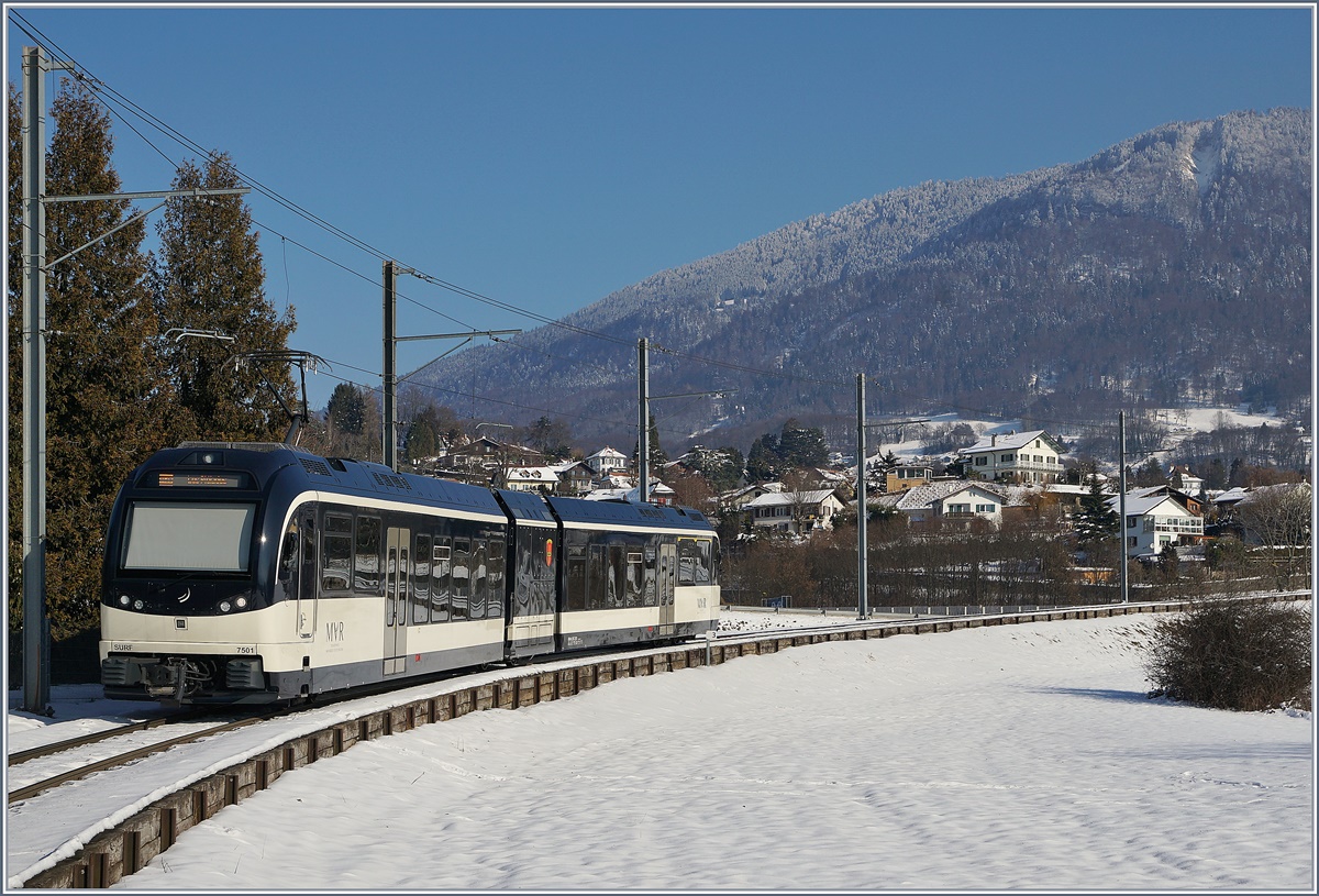 The CEV MVR ABeh 2/6 7501 by Château d'Hauteville. In the background the Les Pléiades.

18.01.2017

