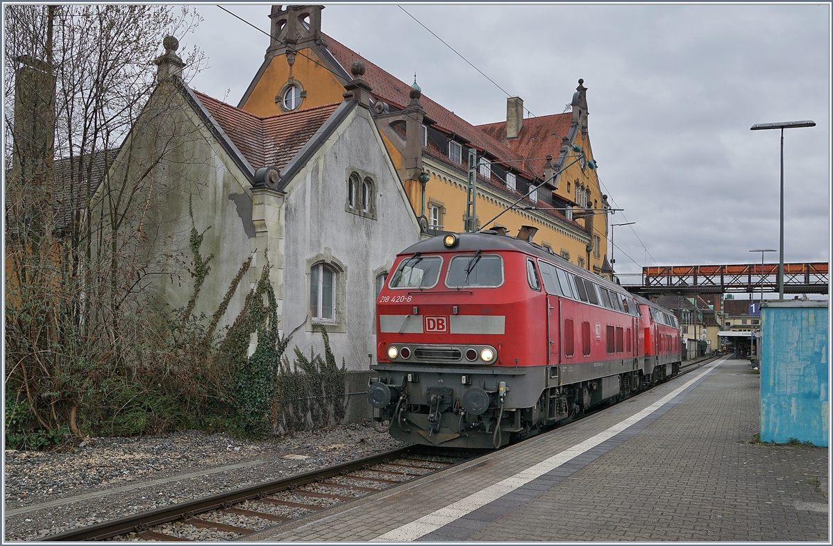 The DB V 218 420-8 and 498-4 in Lindau.

15.03.2019