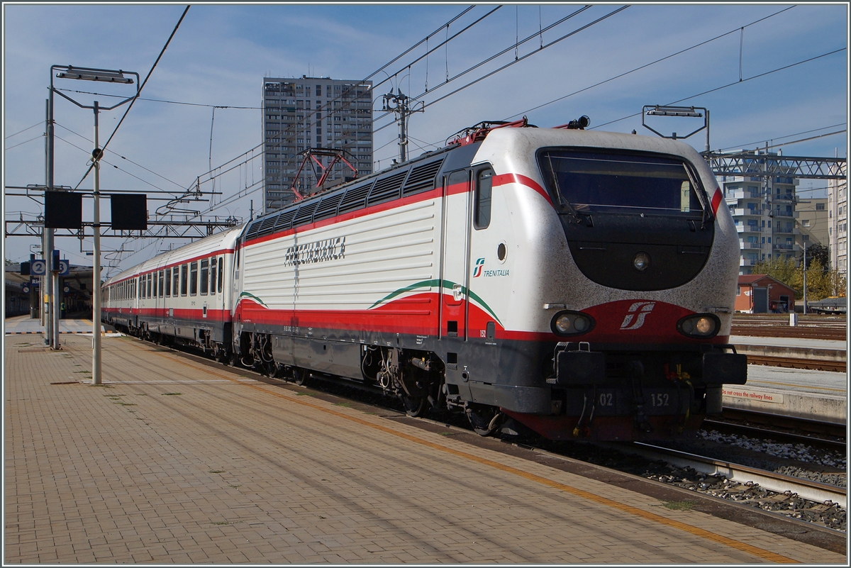 The FS E 402 152 in Rimini. 
17. 09.2014