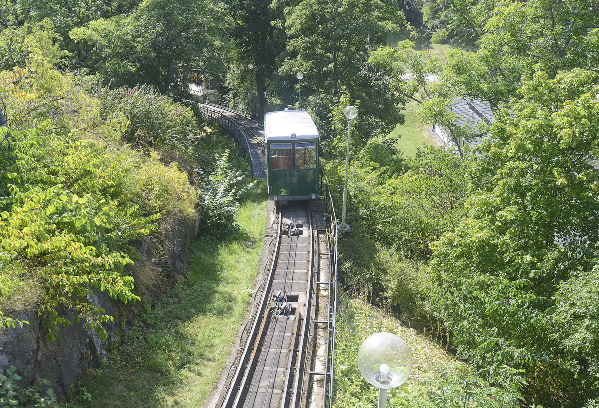 The funicular railway at Skansen in Stockholm.The funicular is 196.4 meters long, with a total rise of 34.57 meters.
Date: 27. July 2017.