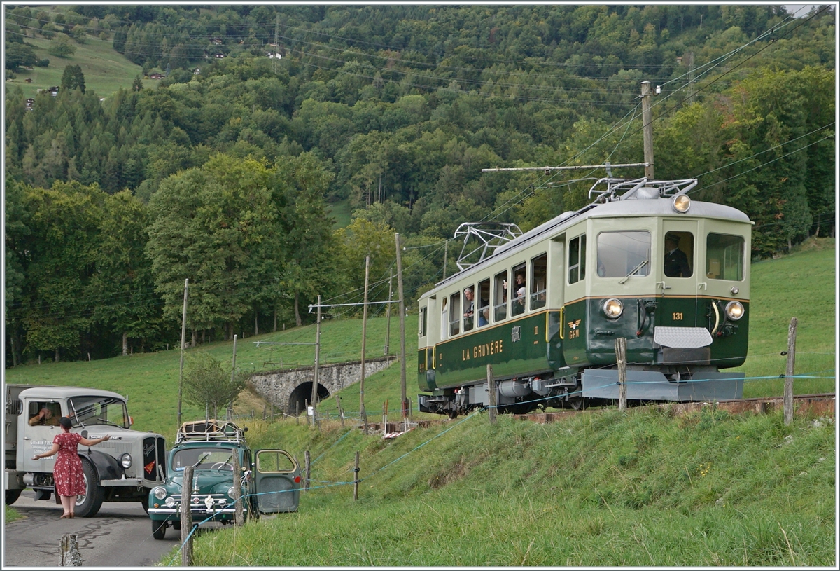 The GFM Ce 4/4 131  (built 1943) from the GFM Historic by the Blonay Chamby Railway by Cornaux on the way to Chaulin.

18.09.2022

