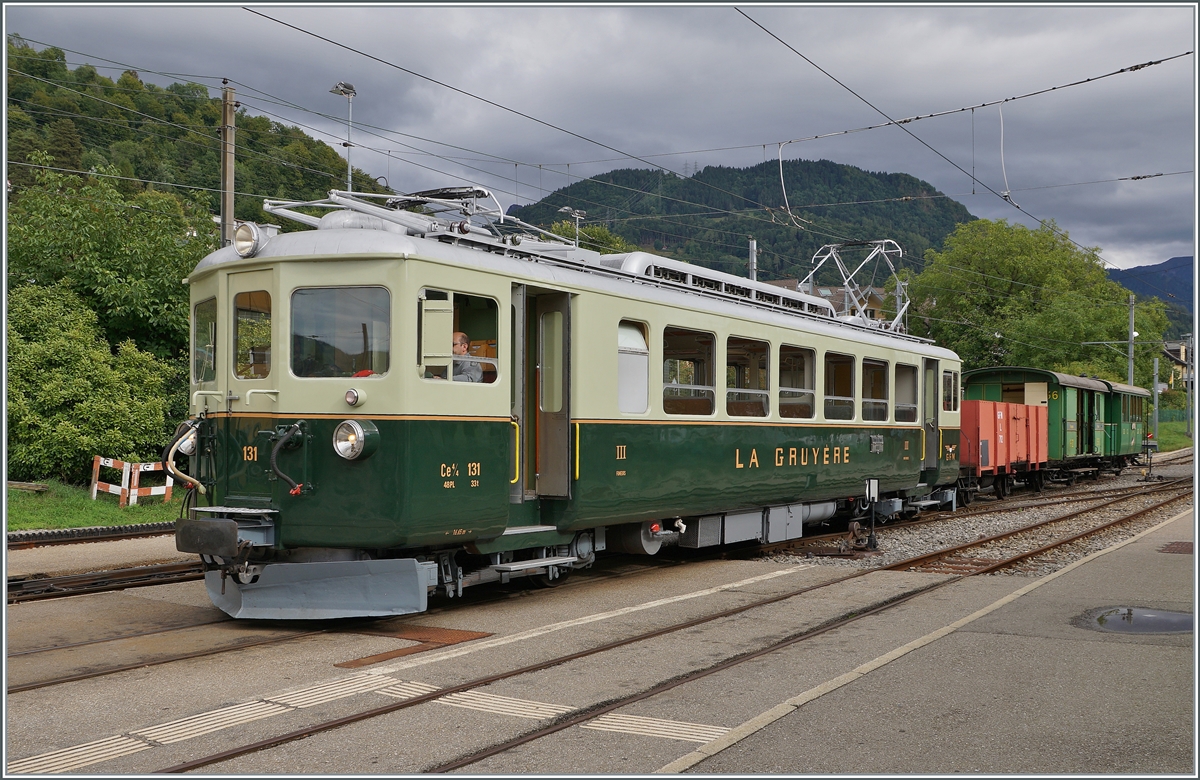 The GFM Ce 4/4 131 (built 1943) from the GFM Historic by the Blonay Chamby Railway in Blonay. 

18.09.2022