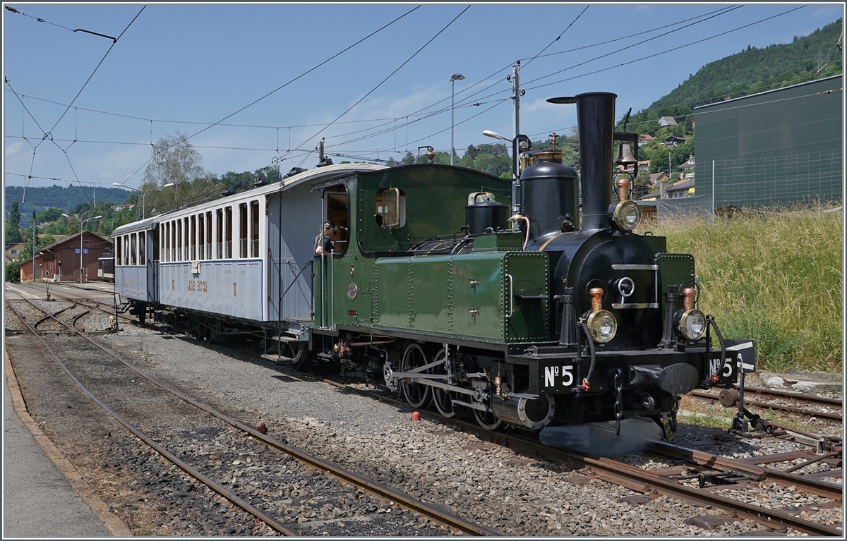 The LEB G 3/3 N° 5 by the Blonay Chamby Railway in Blonay.

04.06.2022