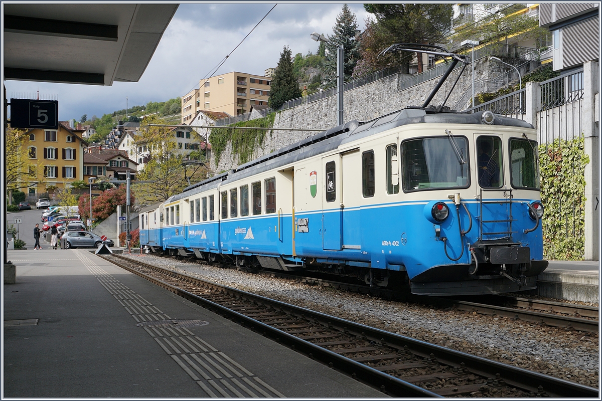 The MOB ABDe 8/8 4002 VAUD in Montreux.
17.04.2017