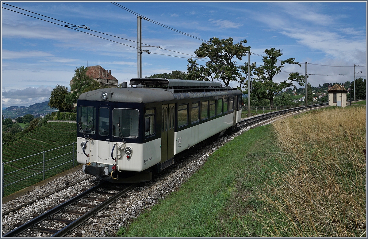 The MOB Be 4/4 1006 (ex Bipperlisi) by Châtelard VD. 

12.08.2019