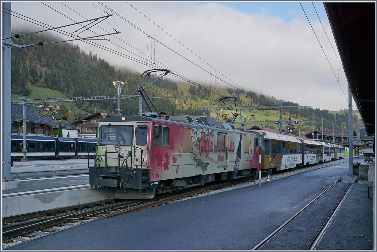 The MOB GDe 4/4 6006 with a Panoramic Express ot Montreux in Zweisimmen.

22.10.2019