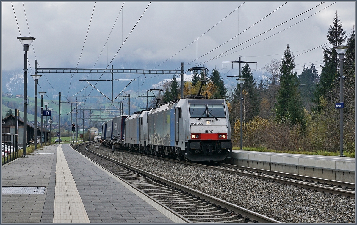 The Railpool 186 104 and an other one in Mülenen. 

09.11.2017