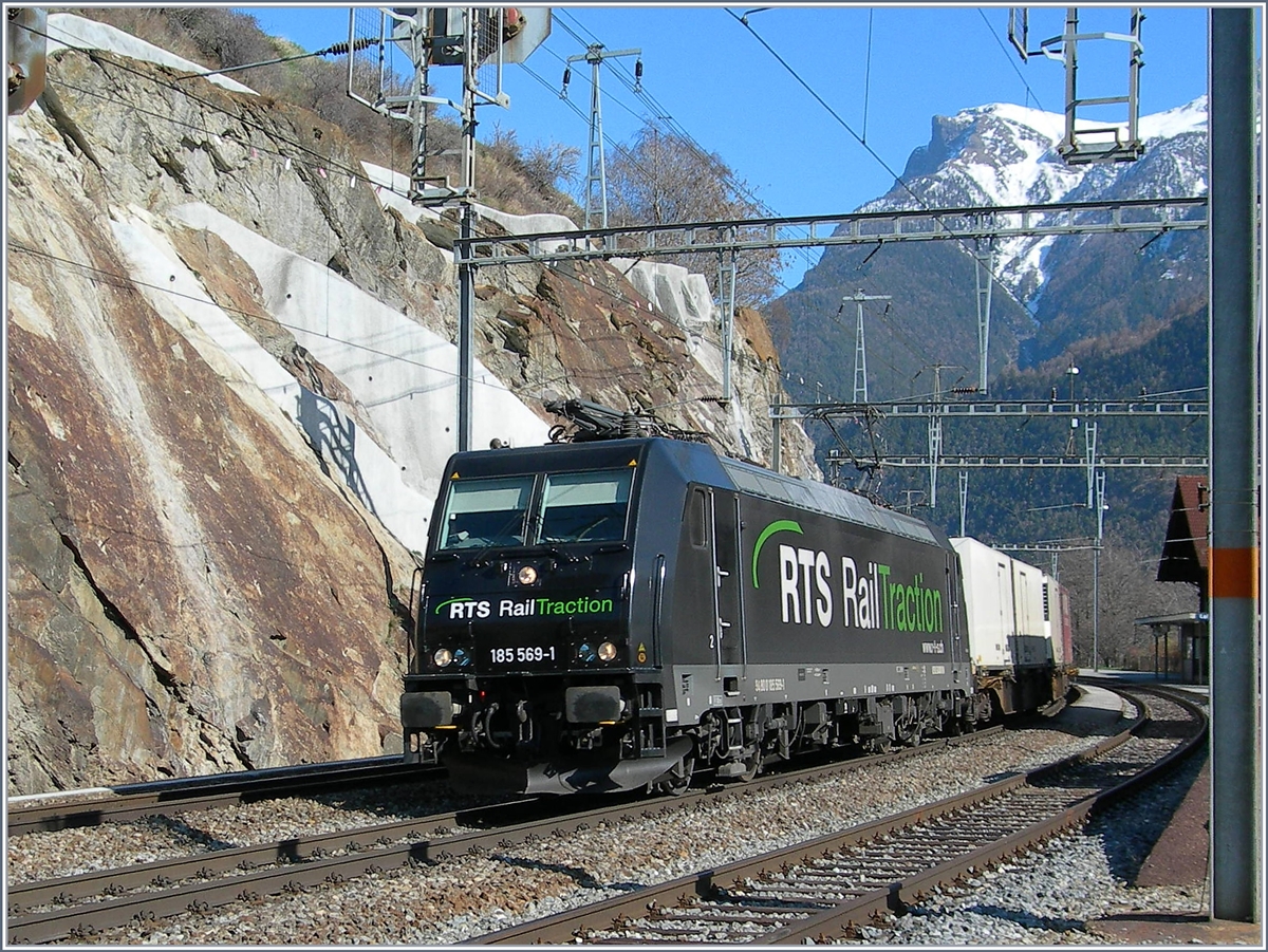 The RTS 185 569-1 in Lalden.
16.03.2007