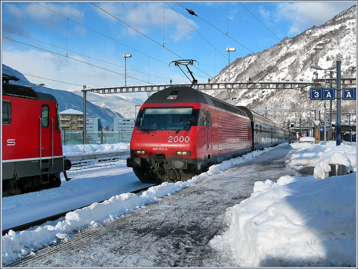 The SBB Re 460 103-5 in Brig.
22.03.2008