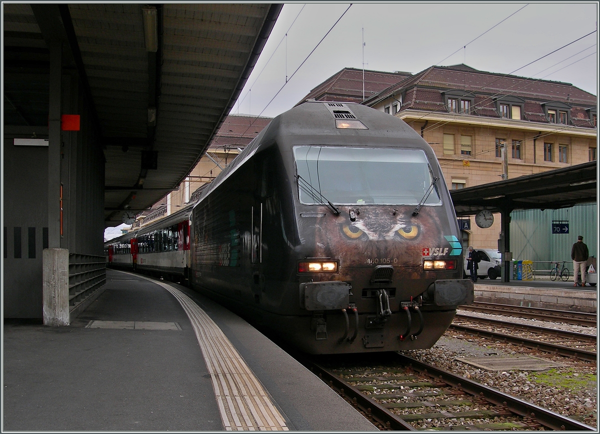 The SBB Re 460 105-0 in Lausanne. 
03.12.2014