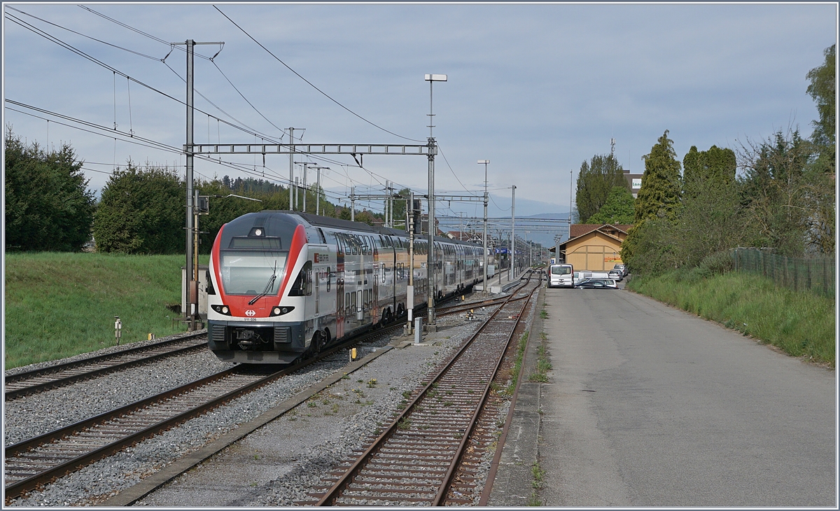 The SBB Re 511 026 in Schüpfen on the way to Bern. 
 
24.04.2019