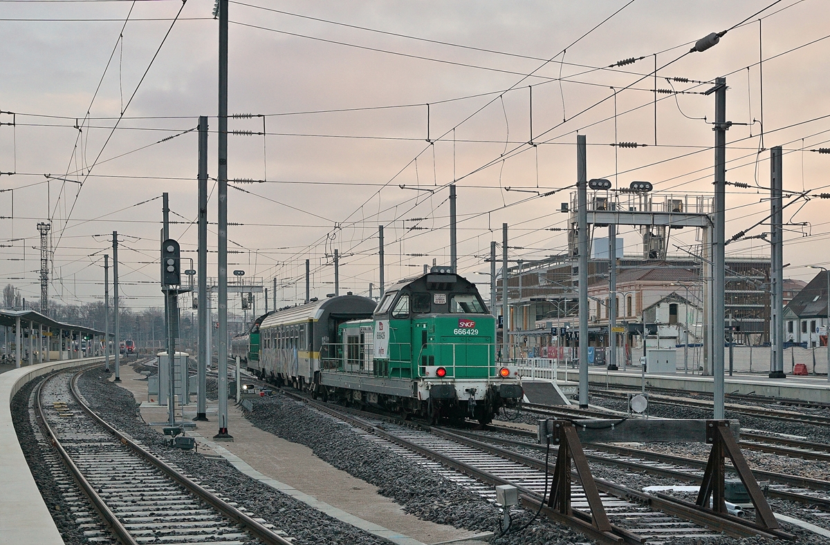 The SNCF infra BB 66401 and 66429 in Annemasse. 21.01.2020