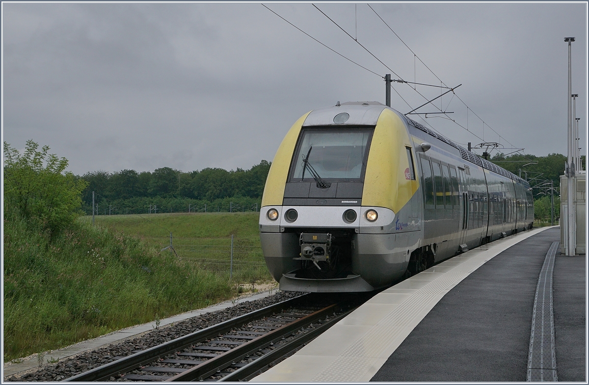 The SNCF TER 895052 to Belfort in Meroux TGV. 

28.05.2019