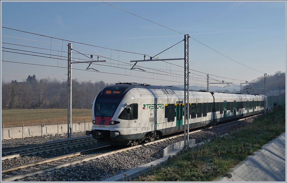 The Trenord ETR 524 203 by Arcisate.
05.01.2019
