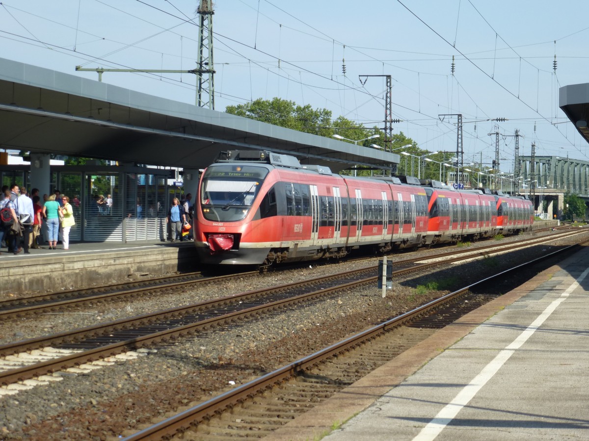Three VT 643 are arriving in Kln/Messe Deutz on August 21st 2013.