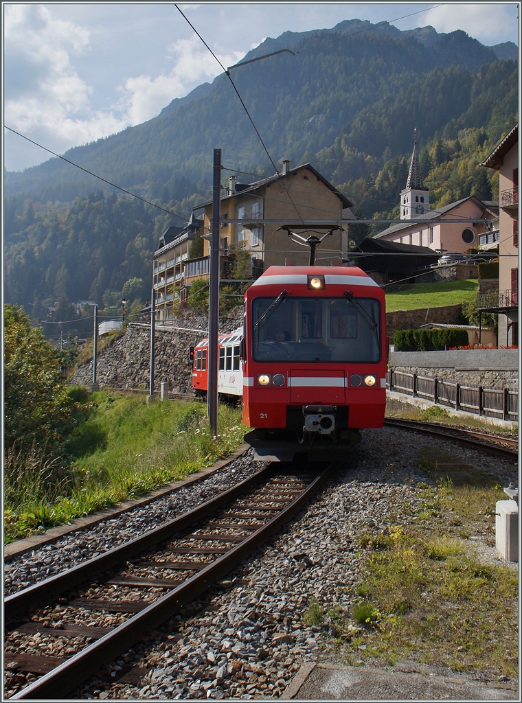 TMR (M-C) BDeh 4/8 21 (SNCF Z800 UIC N° 90 85 838 0821-1 CH-TMRSA) in Finhaut. 
03.10.2014