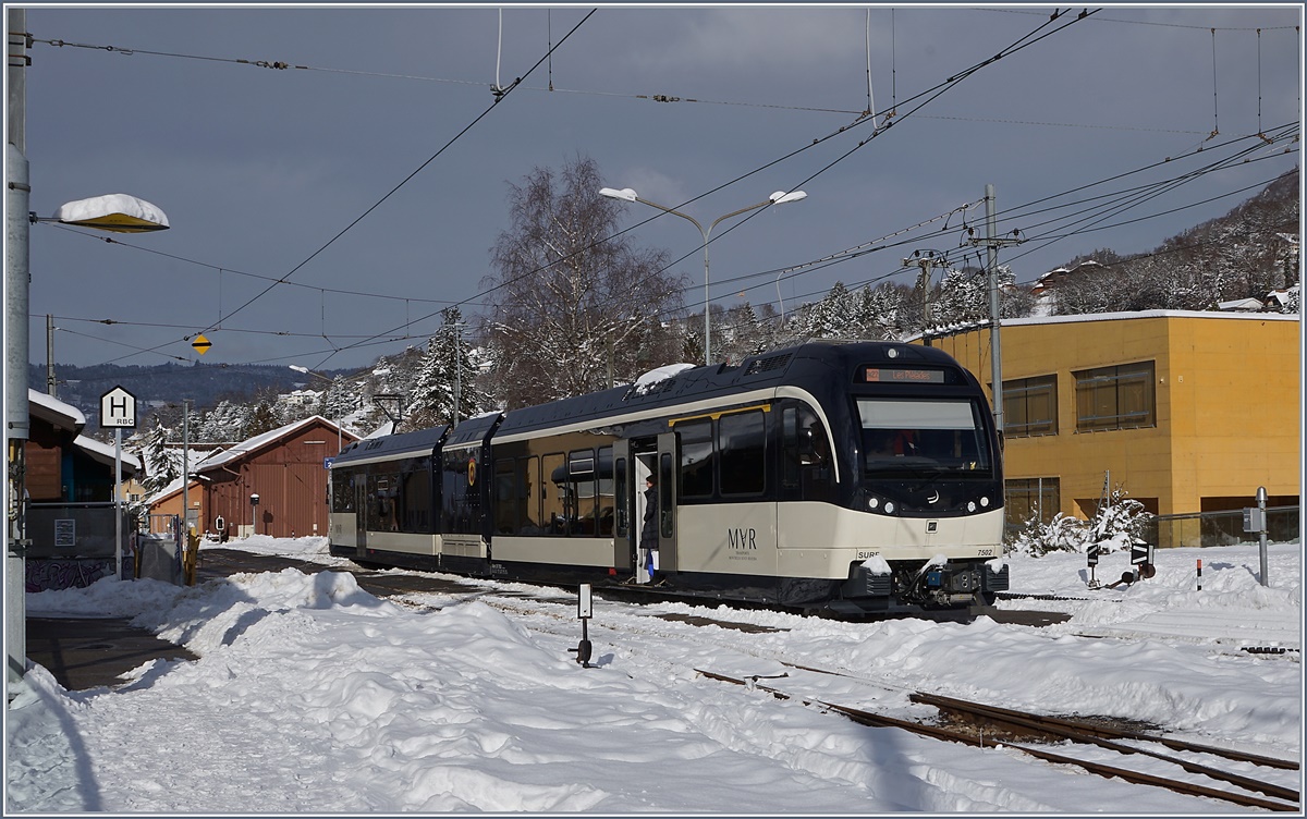 Wintertime in Blonay: A SURF ABeh 2/6 is leaving the station on the way to Les Pleiades.
15.01.2017