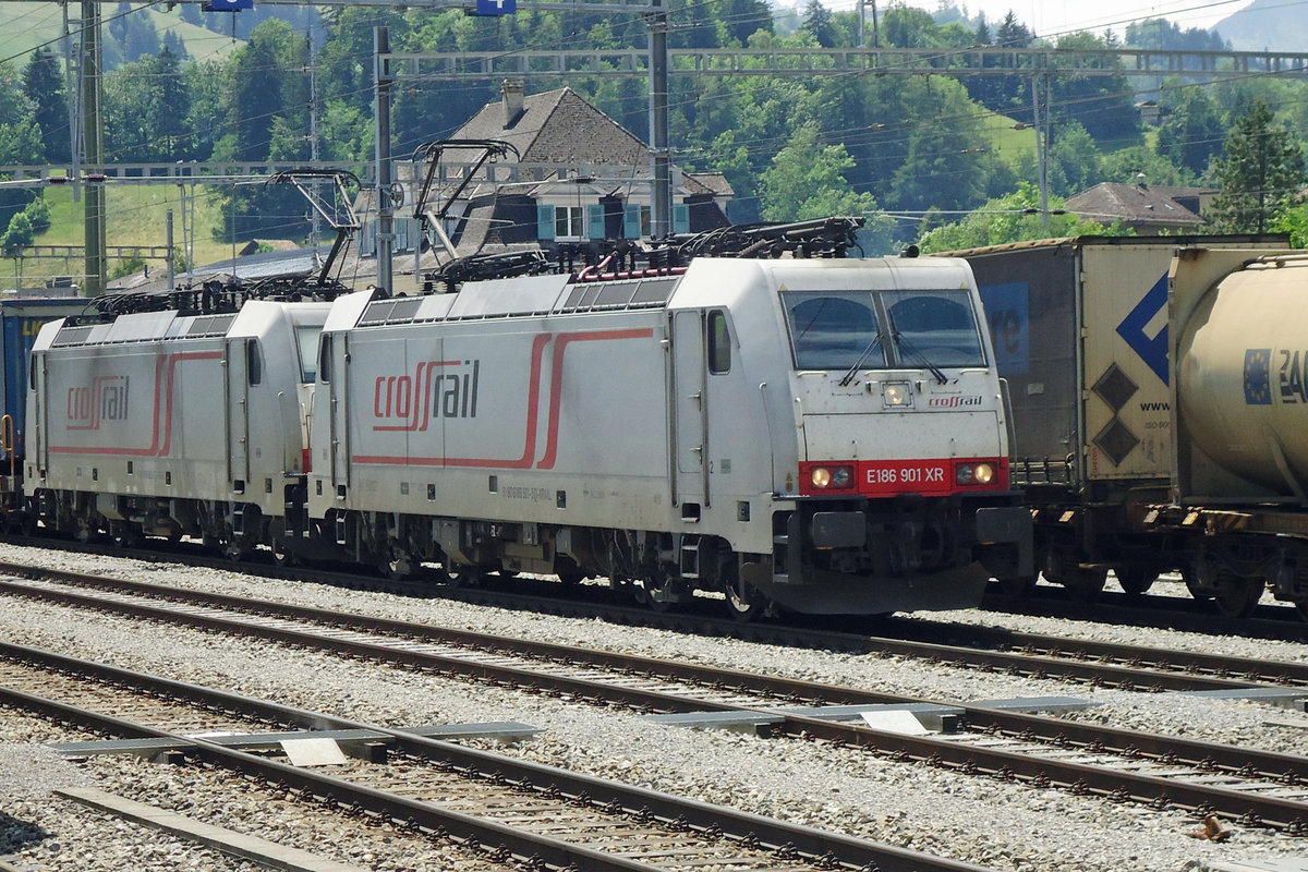 XR 186 901 waits at Frutigen for departure to Muttenz on 30 June 2013.