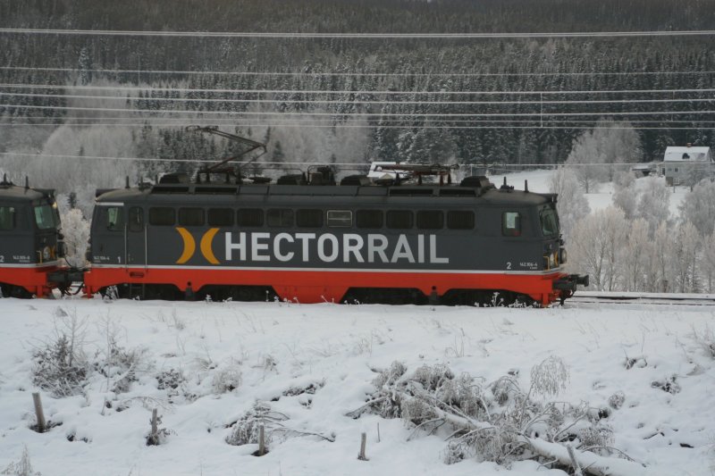 Hectorail 142 106-4 Stark on 30.12.2008 at Torpshammar.
 