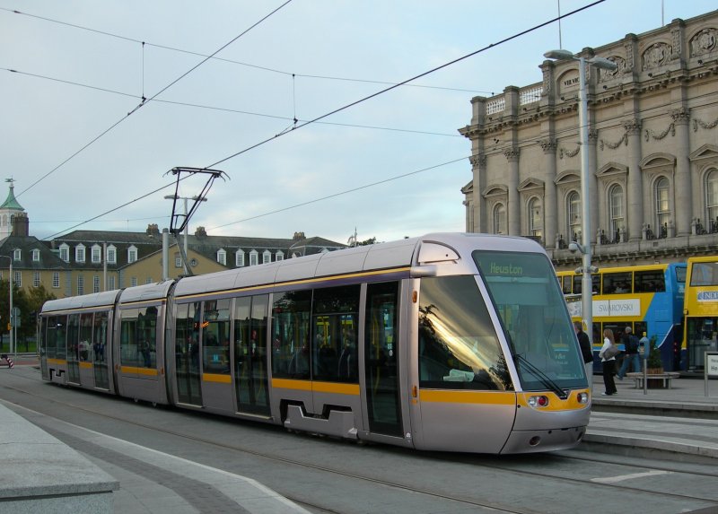 A Luas Red Line tram-service by the Heuston Railway Station