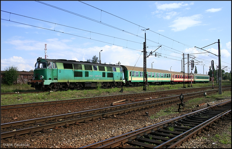 SU45-045 with the Train P81102/88100 Kopernik to Warzawa Wsch (Kostrzyn,