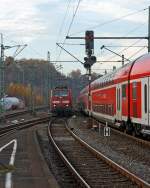 Betzdorf / Sieg 21.11.2011: Here meets the RE 9 Rhein-Sieg-Express ...