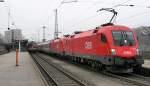1116 A �BB 1116 'Tandem' with a �EC to Wien in Kufstein.
11.01.2007