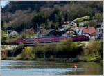 A local train is ...  De Rond Hans und Jeanny 03.04.2012
