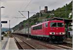 155 155 111-8 is hauling a freight train through the station of Kaub on June 25th, 2011.