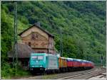 185 LTE 185 608-7 is hauling a freight train through the station of Kaub on June 25th, 2011.