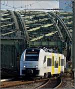 460 Trans regio 460 504-4 is arriving at the main station of Cologne on November 20th, 2010.