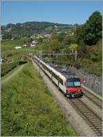 560-rbde-4-4 S21 from Payern to Lausanne by Bossi�re. 
03.10.2010