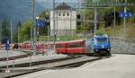 albula-line RhB Ge 474 III 647 wiht an RE to St. Morizt arrives in Filisur.
19.09.2009