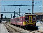 AM 62-79 AM 62 157 is entering into the station of Welkenraedt on August 20th, 2011.