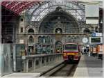 AM 86 913 pictured in the marvellous station Antwerpen Centraal ...