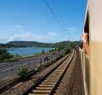 With the 52 8132-0 down the Rhine on the right ...