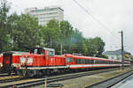 On a rainy 29 May 2004, ÖBB 2068 041 shunts an EMU Class 4010 at Salzburg Hbf.