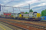 On 22 May 2014 NMBS 7783 hauls a mixed freight through Antwerpen-Berchem.