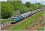 . HLE 2024 with its special train  Adieu Srie 20  taken near Braine-le-Comte on may 11th, 2013.