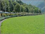 A long BOB train ...  De Rond Hans und Jeanny 09.04.2010