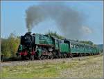 CFV3V Three Valleys Steam Train HLV 29.013 is hauling heritage wagons from Treignes to Mariembourg on September 28th, 2008.