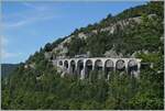 The SNCF X 73657 on the way from Dole to St-Claude on the 165 meter long Viaduc des Crottes near Morbier     10.08.2021    