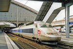 On 20 May 2003 TGV 13 calls at Lille-Flandres with a service from Paris Nord.