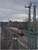 A DB V 218 with a RE to Aulendorf is leaving Lindau.
