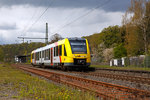   The  HLB (Hessische Landesbahn GmbH) VT 505 (95 80 1648 105-2 D-HEB / 95 80 1648 605-1 D-HEB) runs from Brachbach/Sieg continue towards Siegen.