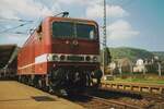 On 3 August 1999 DB 143 640 calls at Bacharach on the Rhine.