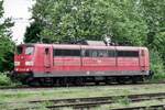 On 19 May 2015 ex-DB 151 004 has just been delegated to RBH and passes Oberhausen Osterfeld Süd.